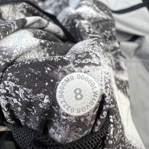 Lululemon Break A Trail Jacket Hooded Windbreaker Take Flight Grey Multi 8 - Picture 8 of 16